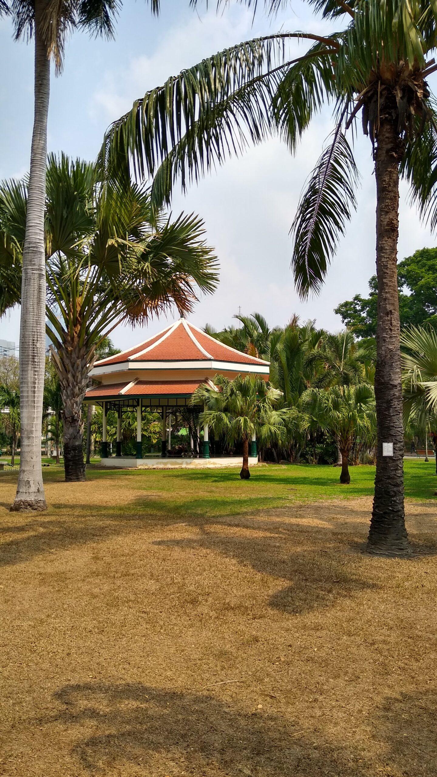 bangkok park Lumphini